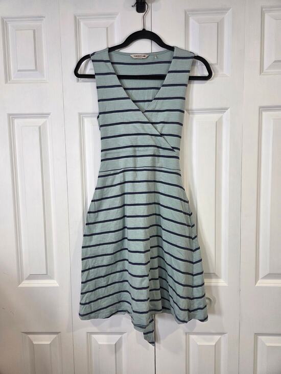 Toad & Co Dresses & Skirts - Toad & Co Light Green and Navy Midi Dress Tie Waist Pockets Sleeveless Small